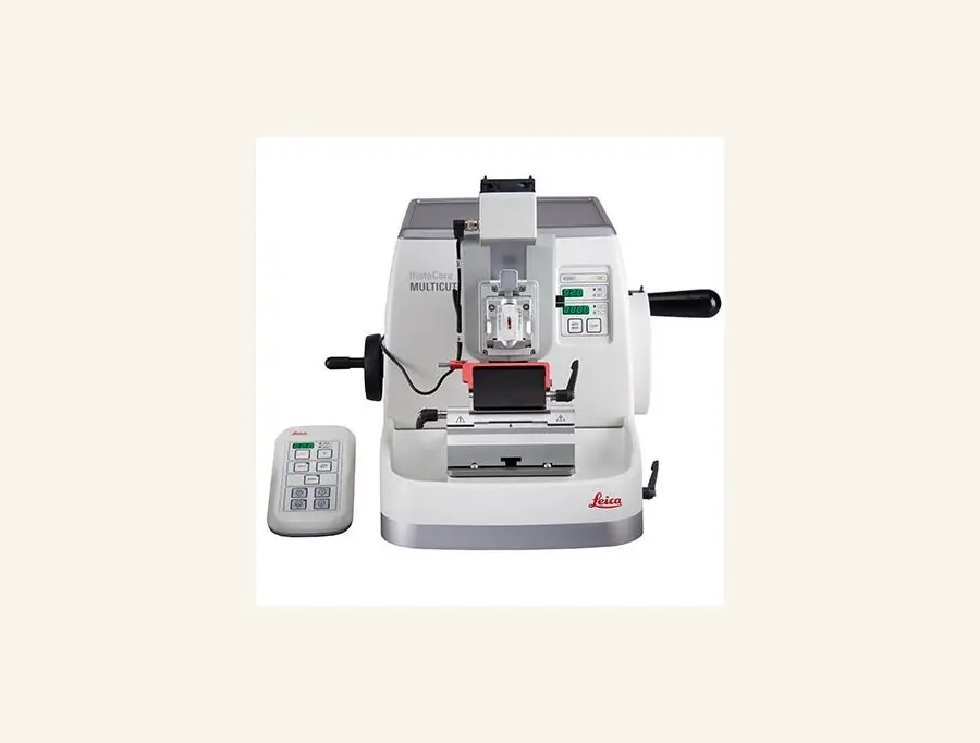 Ротационный микротом Leica HistoCore MULTICUT